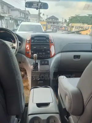 Toyota Sienna XLE Limited 2007 Silver