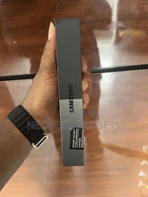New Samsung Galaxy Z Flip4 256 GB Black