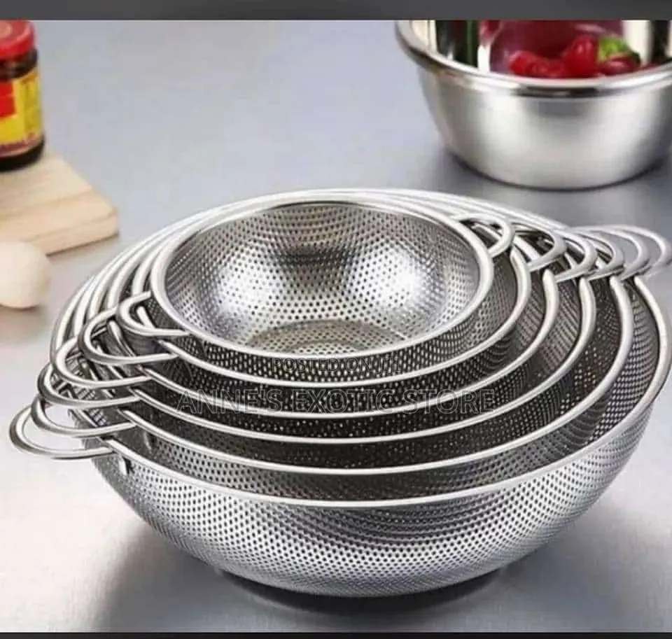 6-Piece Stainless Steel Colander Sieve Set With Handles