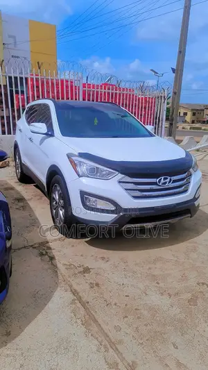 Hyundai Santa Fe Limited 4dr SUV (3.3L 6cyl 6A) 2015 White