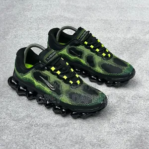 Nike Air Liquid Max “Poison Dart Frog”