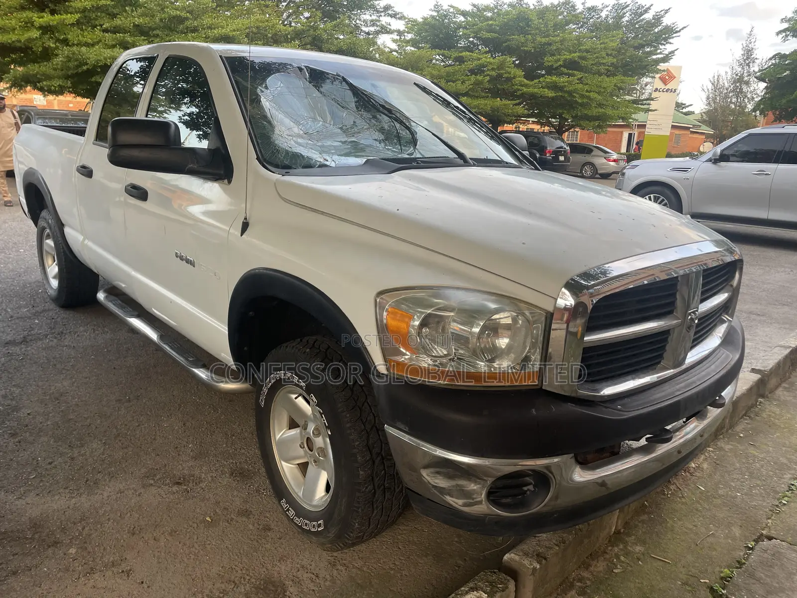 Dodge RAM 2006 White