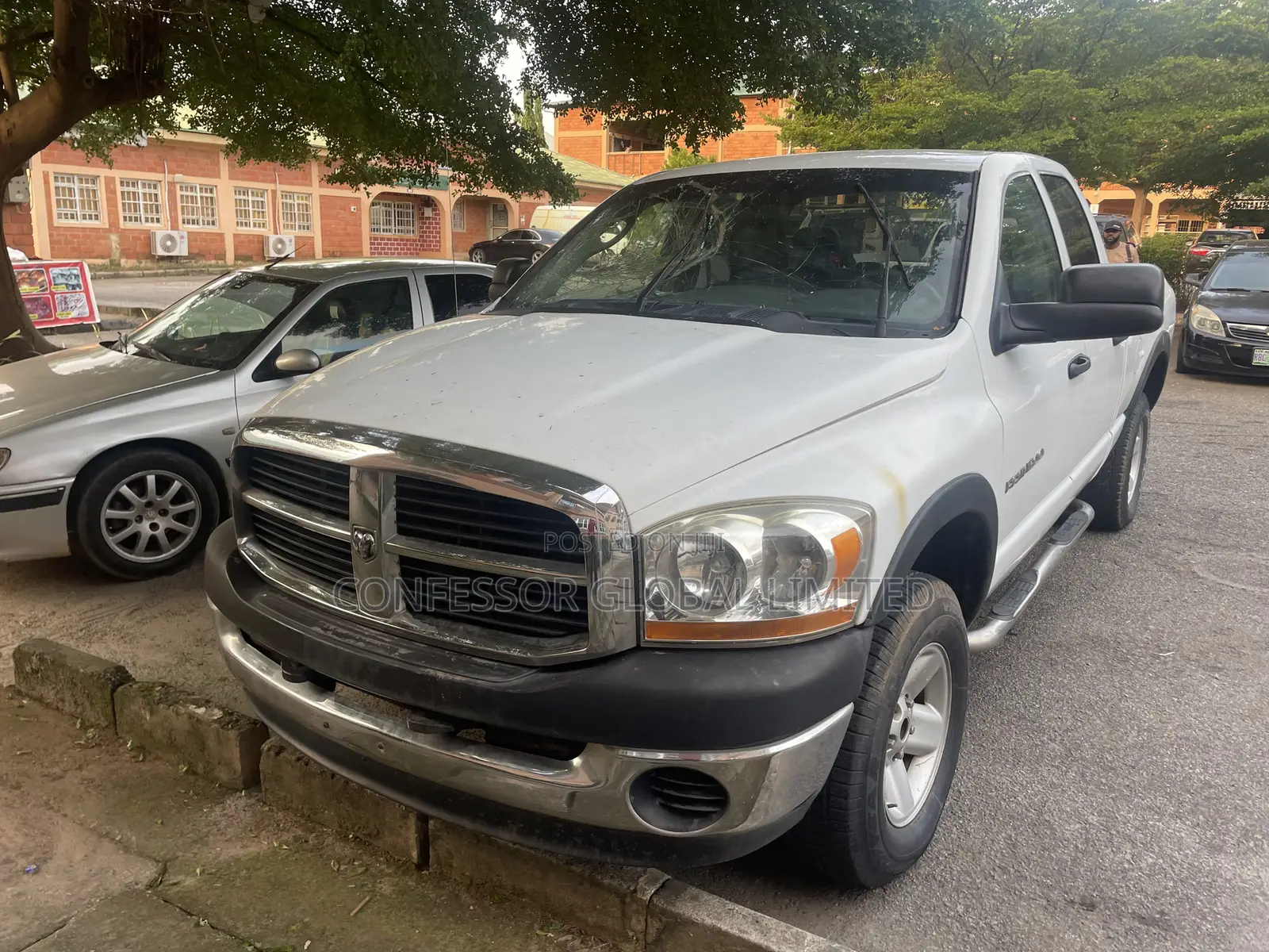 Dodge RAM 2006 White