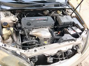 Toyota Camry 2004 Gold
