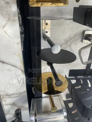 Matt Tissue Holder With Round Phone Holder