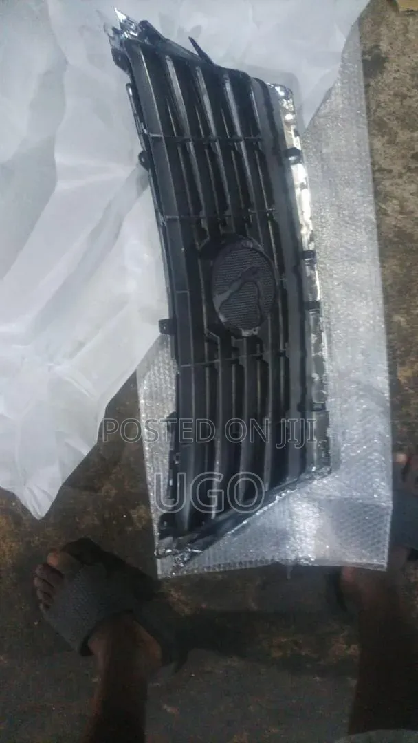 Front Grilles for Lexus