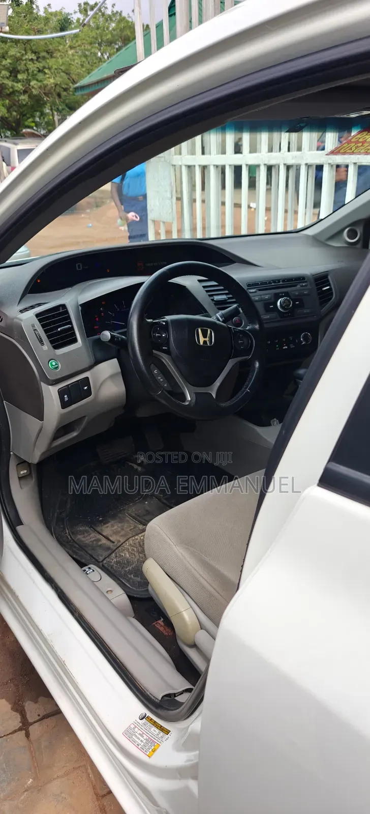 Honda Civic 2013 White