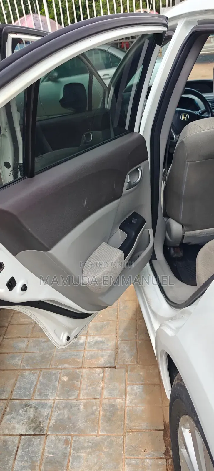 Honda Civic 2013 White