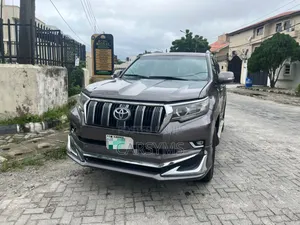 Toyota Land Cruiser Prado 2010 Brown