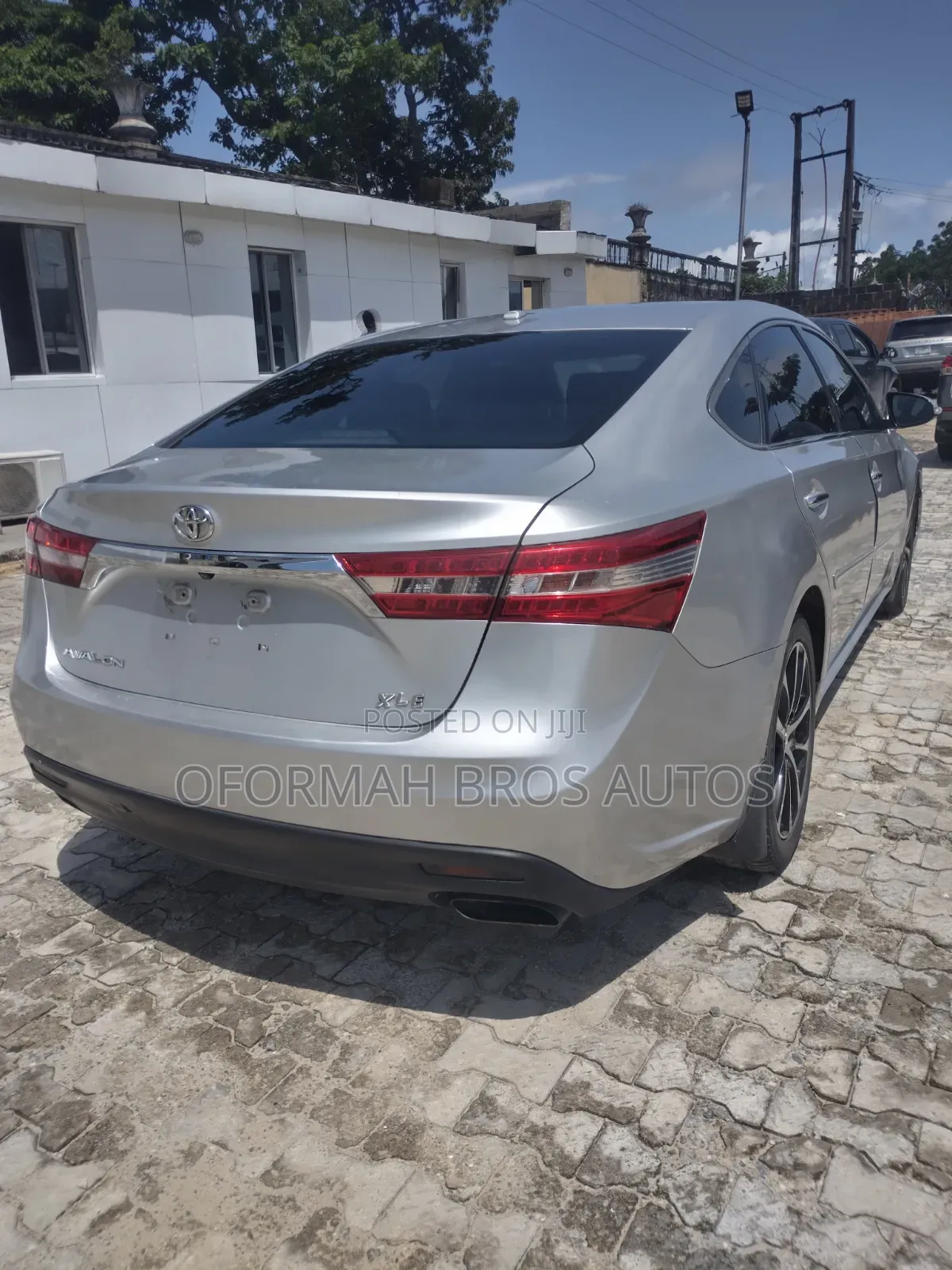 Toyota Avalon 2013 Silver