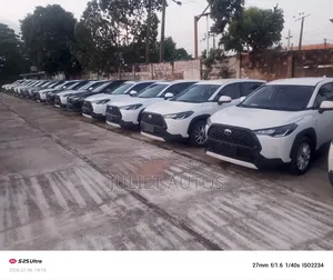 Toyota Corolla Cross 2025 White