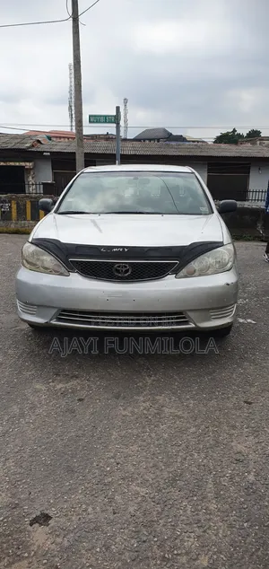 Toyota Camry 2006 Silver