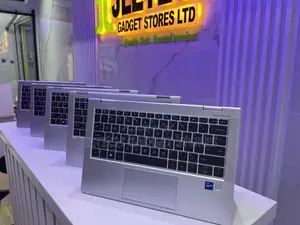 Laptop HP EliteBook 830 G8 16GB Intel Core i7 SSD 512GB