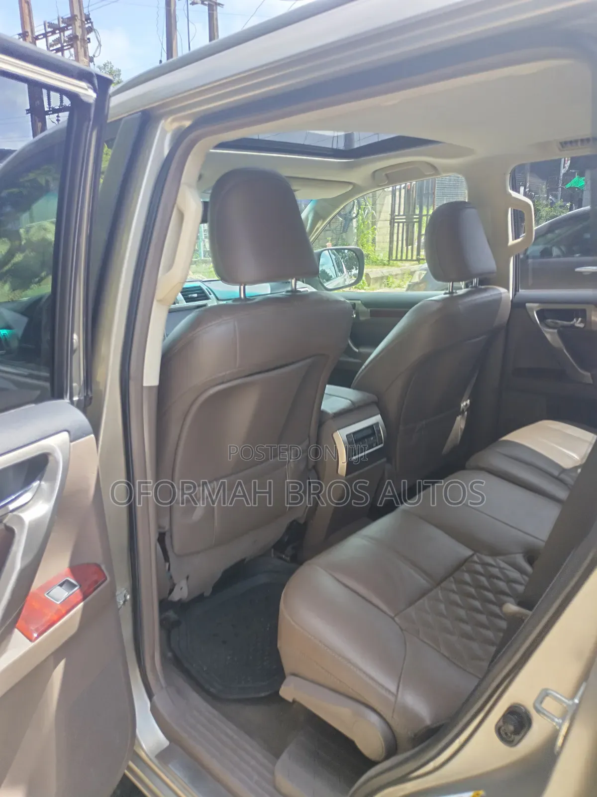 Lexus GX 2013 Gold