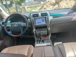 Lexus GX 2013 Gold