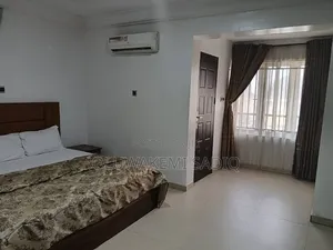 Furnished 3bdrm Apartment in Ikeja Gra for rent