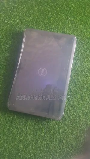 Laptop Dell 4GB Intel Core i5 HDD 320GB