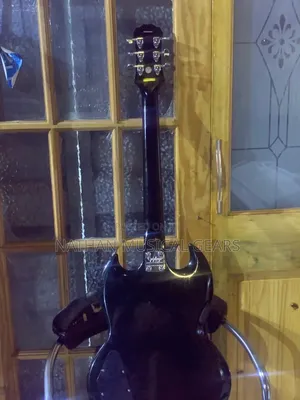 Epiphone Guiter