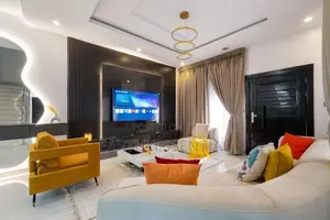 4bdrm Duplex in Victoria Island for sale