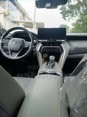 Toyota Venza 2023
