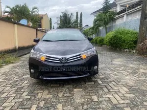 Toyota Corolla 2016 Black