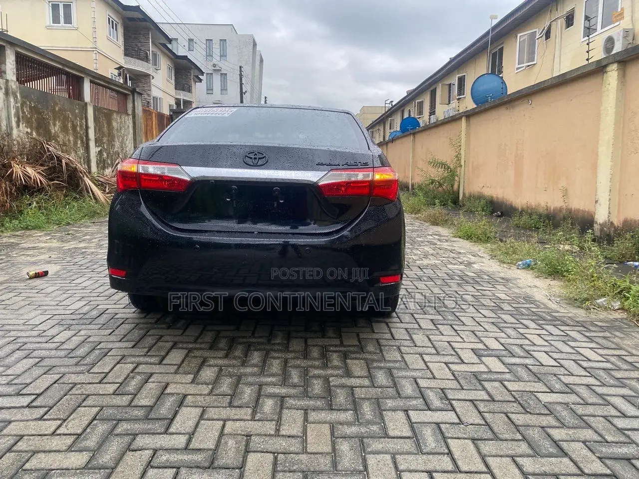 Toyota Corolla 2016 Black