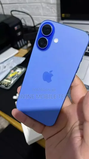Apple iPhone 16 128 GB Blue