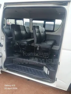 Toyota HiAce 2014 White