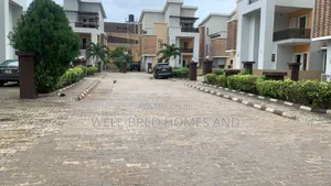 5bdrm Duplex in Ikeja GRA for rent