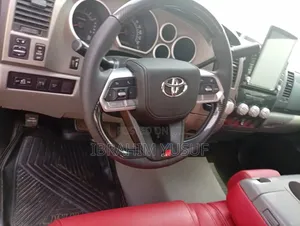 Toyota Tundra 2010 Black