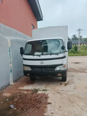 Toyota Dyna Truck