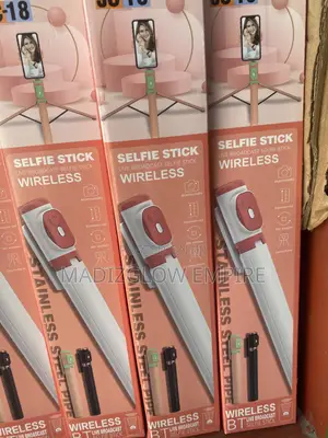 Wireless Bluetooth Selfie Stick