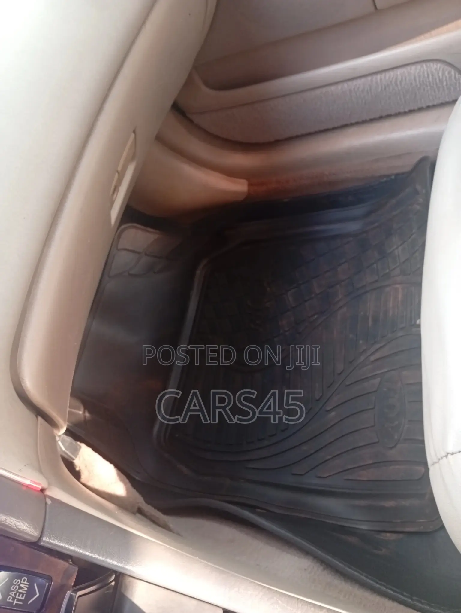 Toyota Avalon 2003 Black