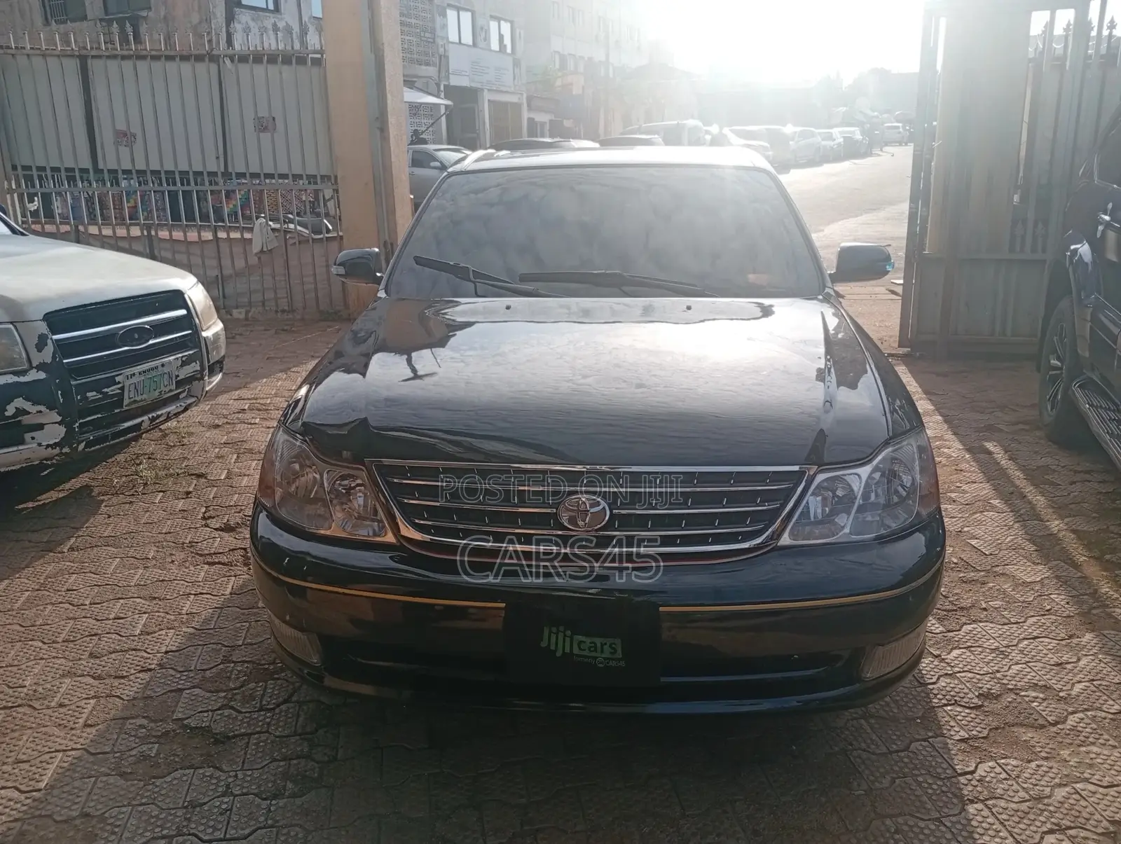 Toyota Avalon 2003 Black