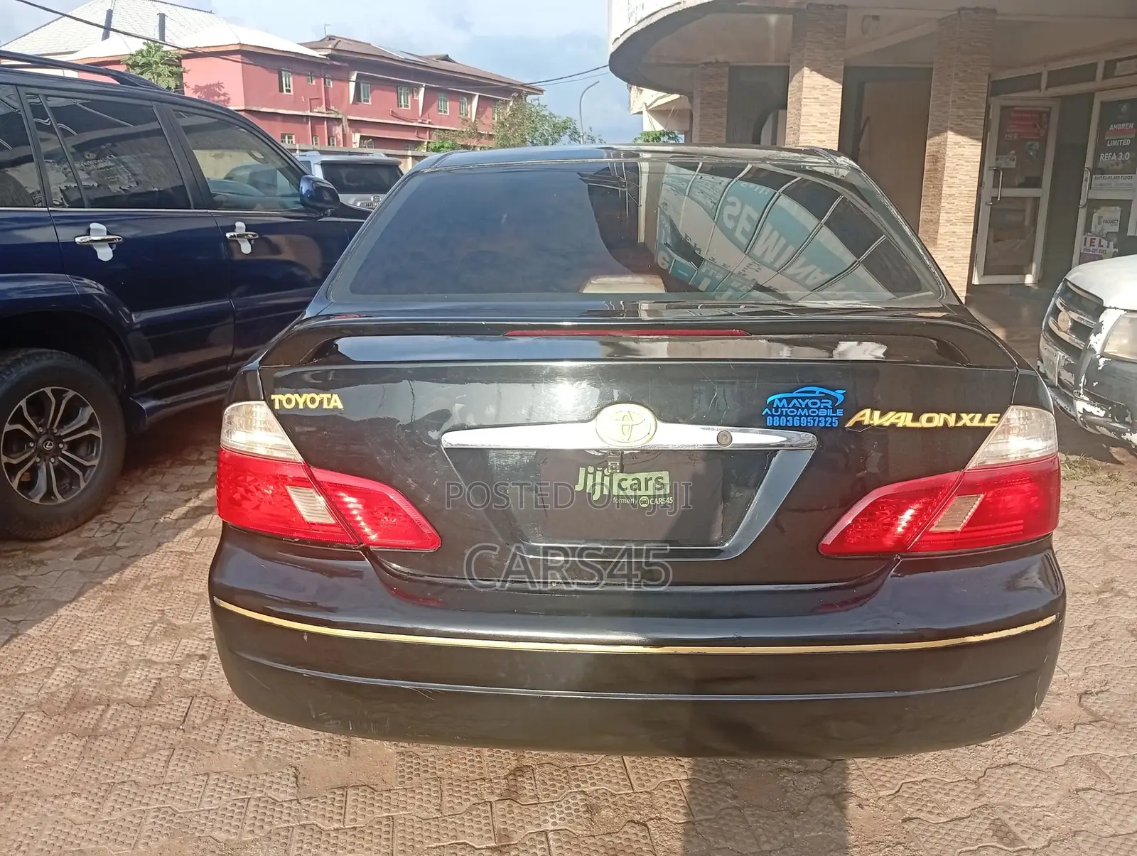 Toyota Avalon 2003 Black