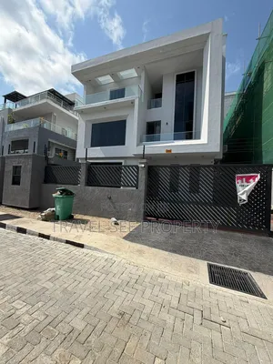 Furnished 5bdrm Mansion in Private Estate Ikoyi for sale