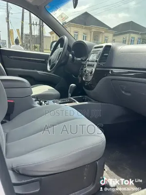 Hyundai Santa Fe Limited 2011 White