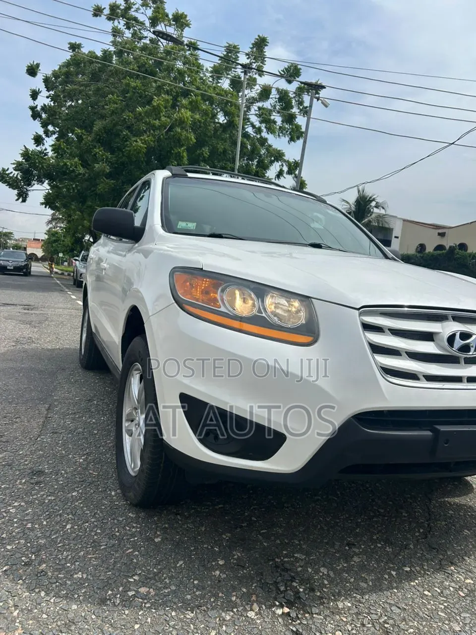 Hyundai Santa Fe Limited 2011 White