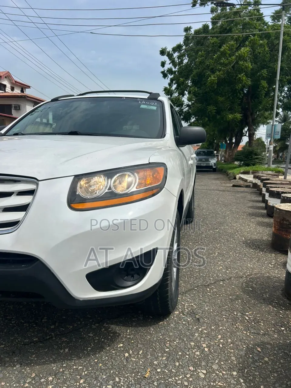 Hyundai Santa Fe Limited 2011 White