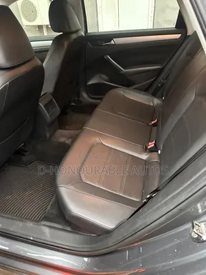 Volkswagen Passat SE 2013 Gray