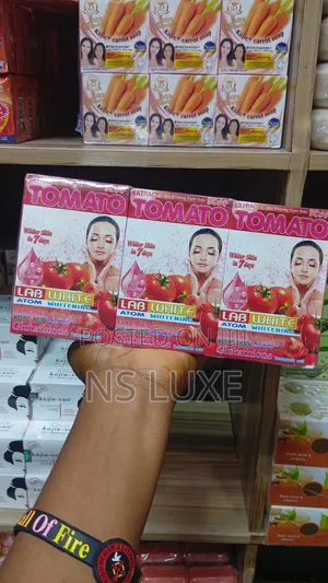 Extract Egg Yolk and Tomato Soap (Lab White)By 6
