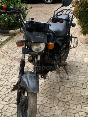 Kymstone Husky 2023 Black