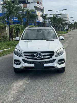 Mercedes-Benz M Class 2015 White