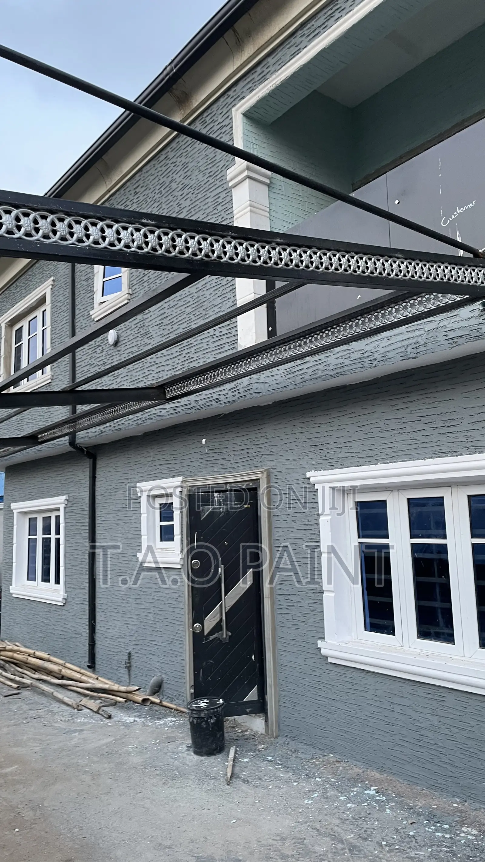 Gravitex Paint