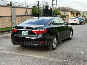 Lexus ES 2014 Black