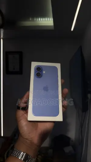 New Apple iPhone 16 128 GB Blue