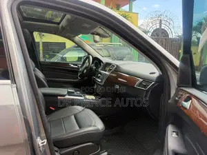 Mercedes-Benz M Class 2012 Gray