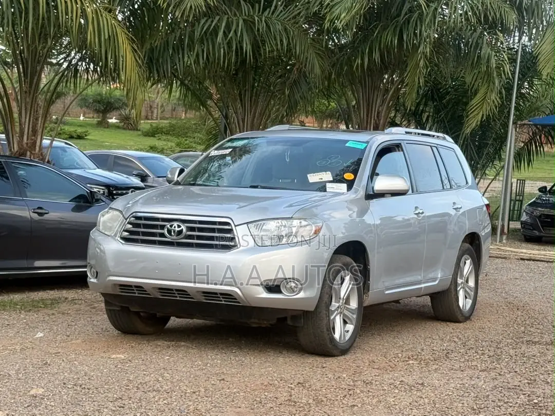 Toyota Highlander Limited 2010 Silver
