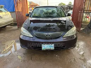 Toyota Camry SE 4dr Sedan (2.4L 4cyl 4A) 2004 Brown
