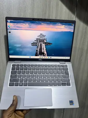 Laptop Dell Latitude 7420 16GB Intel Core i7 SSD 512GB